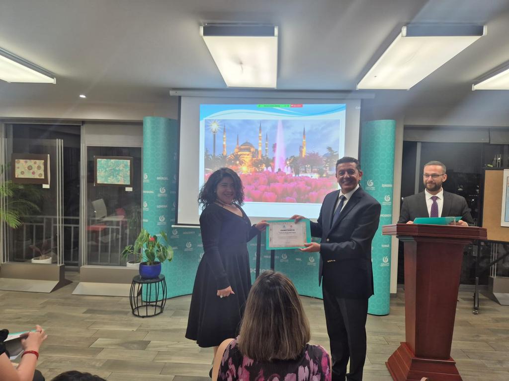 Yunus Emre Enstitüsü - México tweet media