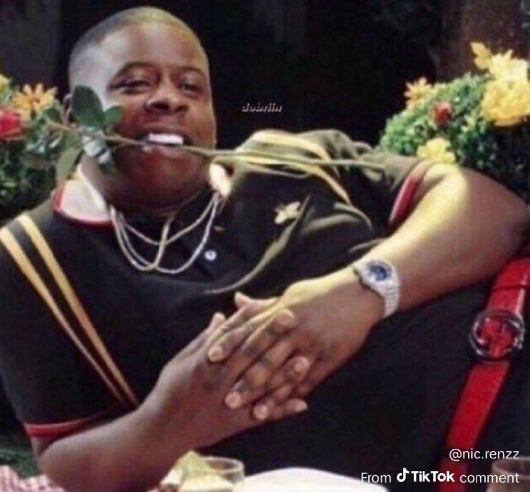 Valentina tweet media