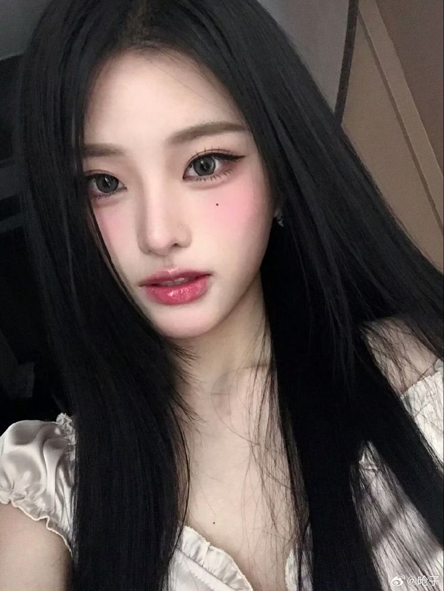 𝑪𝒐𝒄𝒐 tweet media