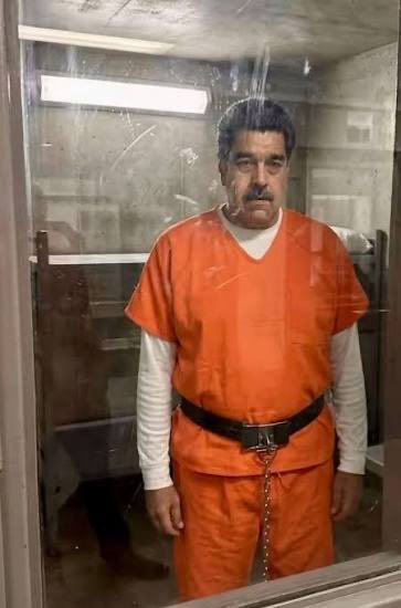 “El que se mete conmigo se seca”, decía Maduro. Pues bien, yo pasé 1 año en el Helicoide aguantando mi suplicio y pensando: “Este perro va a pagar 100 veces todo lo que me hizo”. ¡Ya verán!. 100 años de prisión para Maduro.