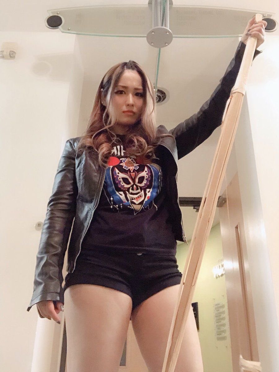 bigantie's tweet image. Michin’s not the only one with a kendo stick 😤