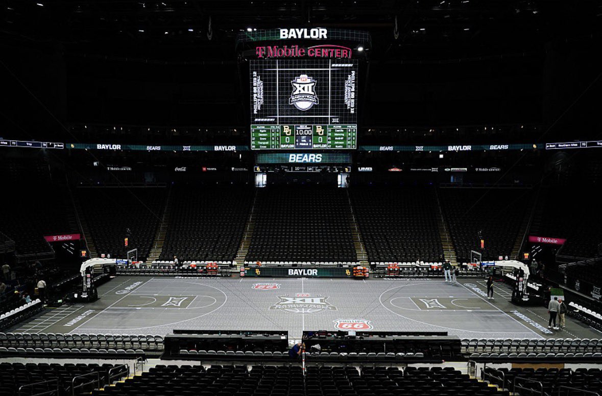 Pete Thamel tweet media