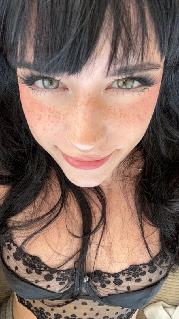 FREE TASK: Retweet this. Oink in the comments and dm me "🐽"