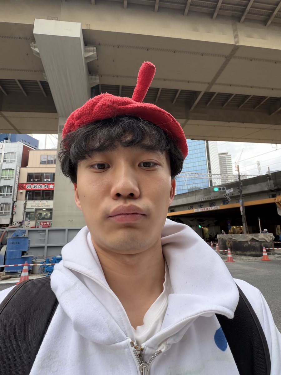 MonMonster tweet media