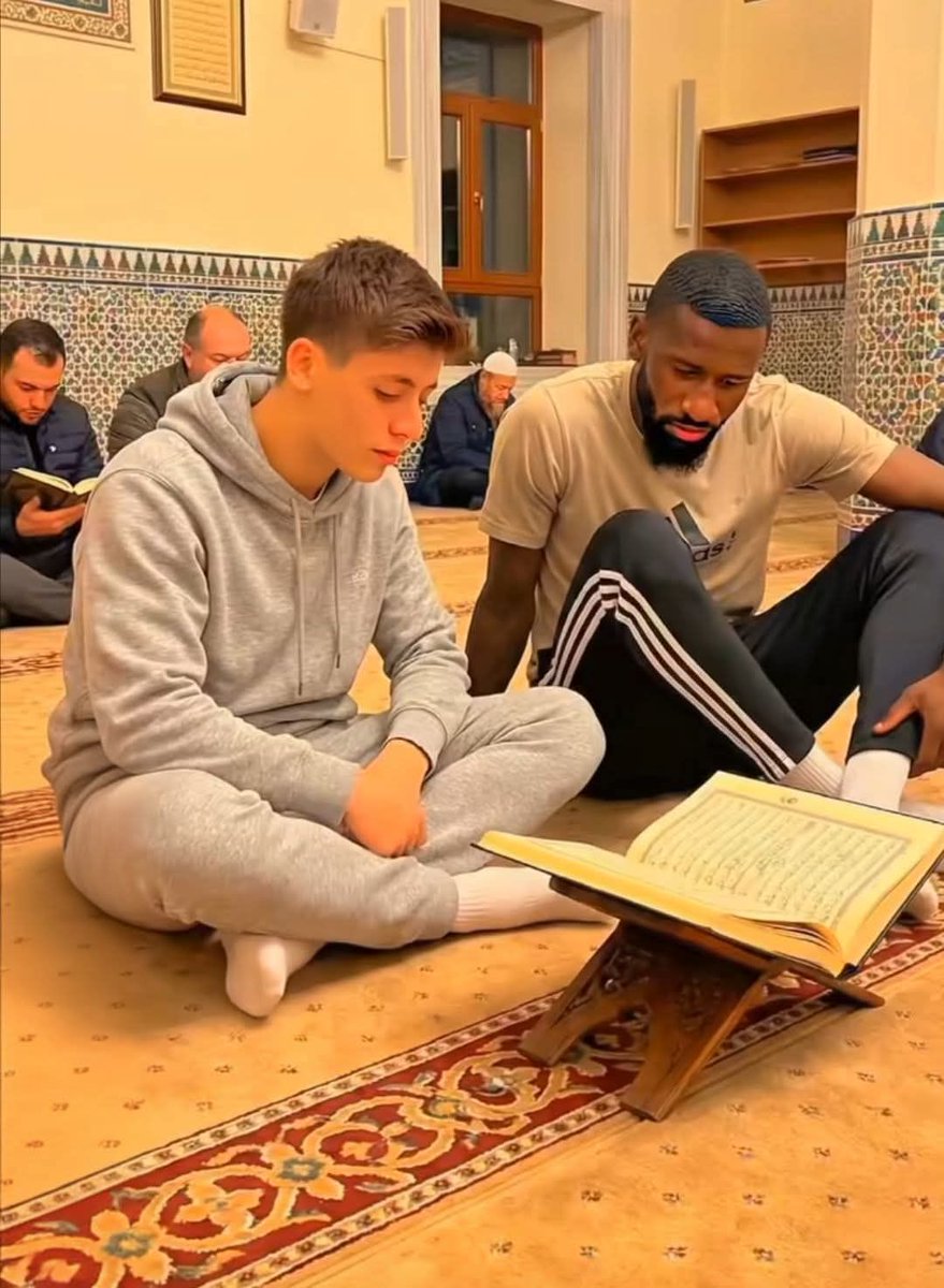 أجمل صورة هتشوفها النهاردة

جُمعة مباركة عالجميع