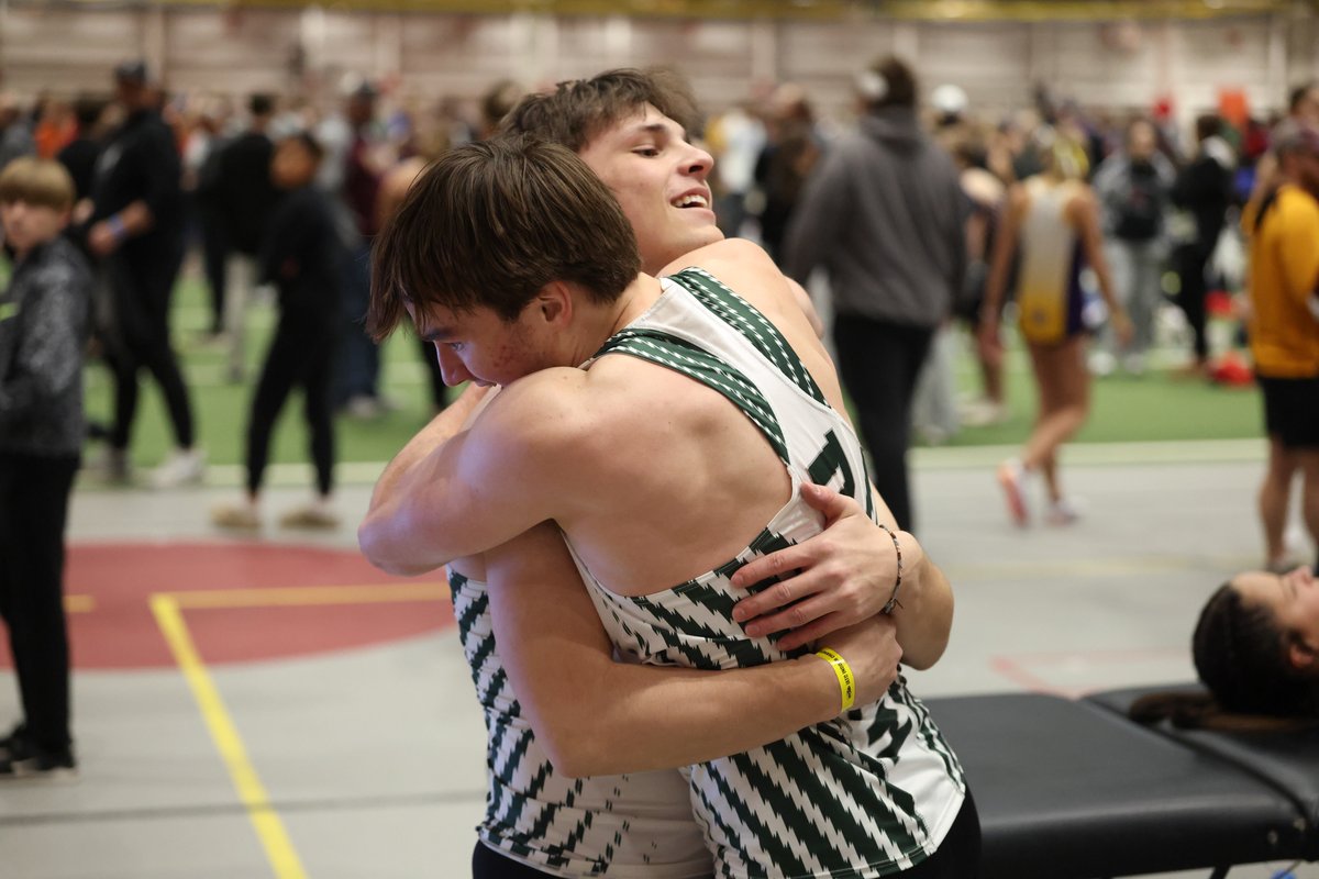 Andrew Schneider tweet media