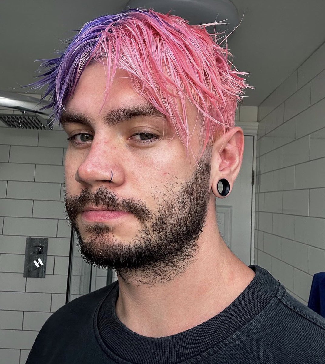 quinn ✨ tweet media