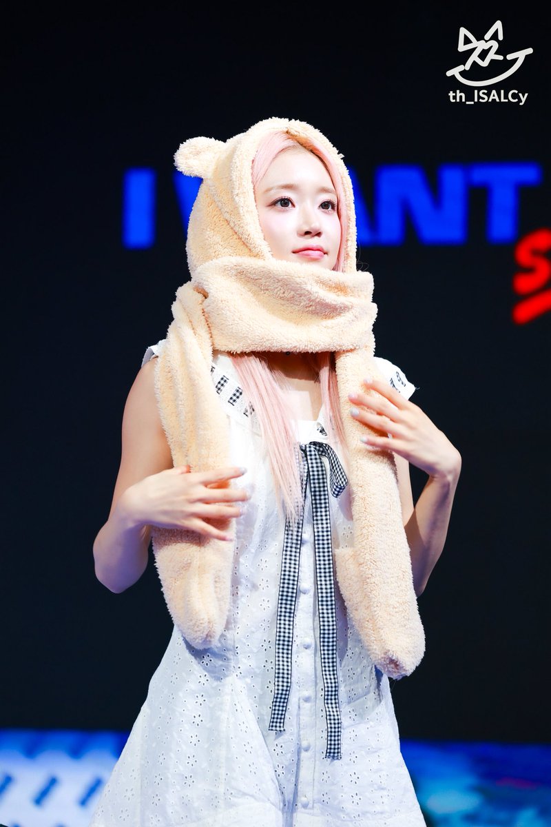 th_ISALCy tweet media