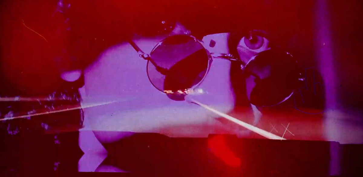 t ☽̶☾ tweet media