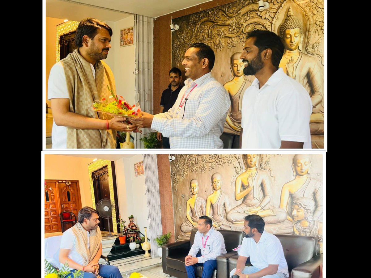 STPIDhanbad's tweet photo. STPI Dhanbad Officer-in-Charge met with the Mayor of Dhanbad City, Sh. Sanjeev Singh and apprised him about STPI services, incubation facilities, and initiatives aimed at supporting startups and strengthening the IT ecosystem in the region.
#STPI #Dhanbad #Startups #DigitalIndia https://t.co/0ZF6JSDTrP