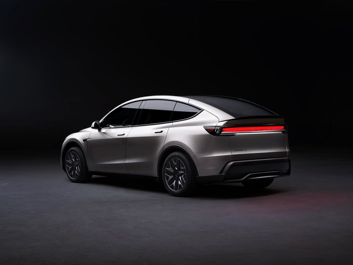 Tesla Australia & New Zealand tweet media