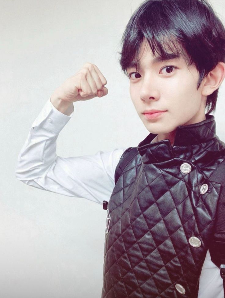 laare 𔓘 ENHYPEN IS 7 ! estoy silenciada 😞 tweet media