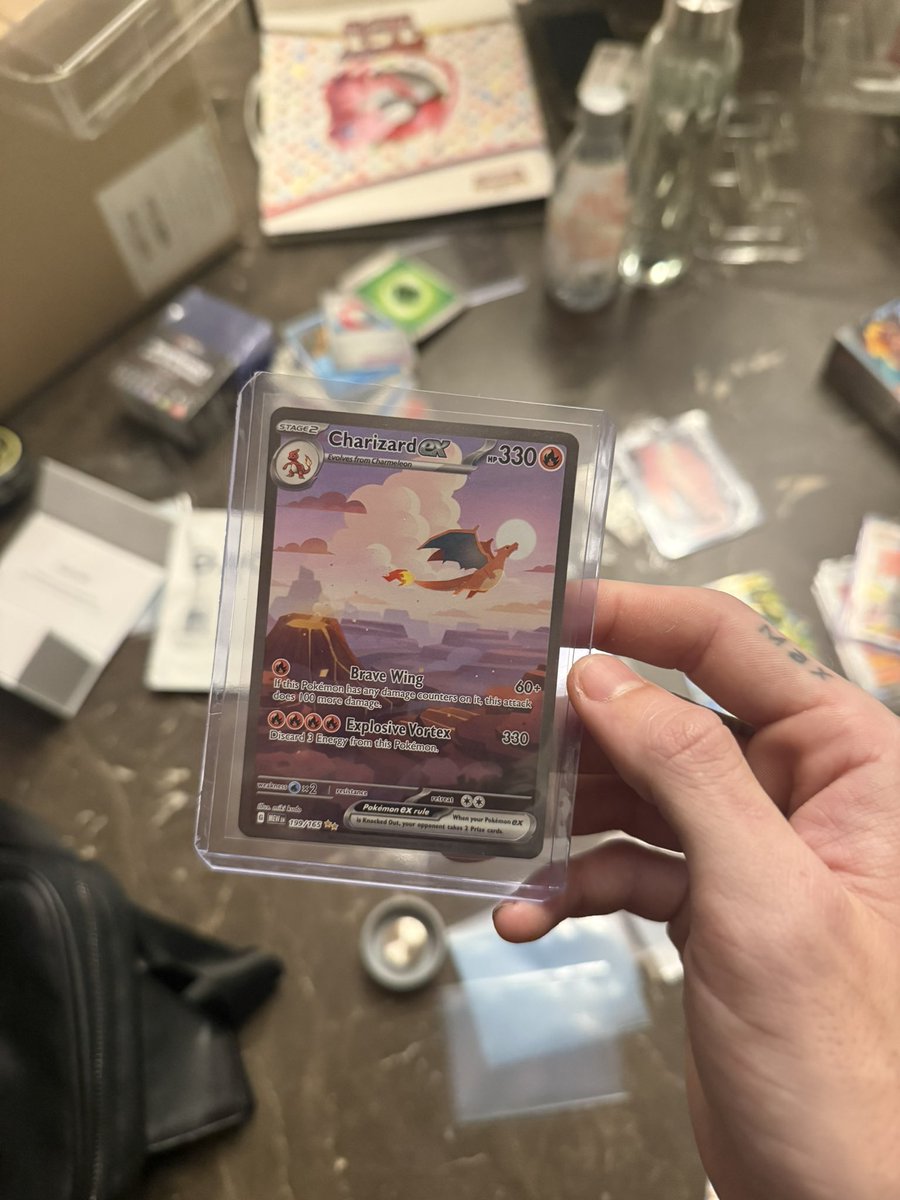 Bryce Hall tweet media