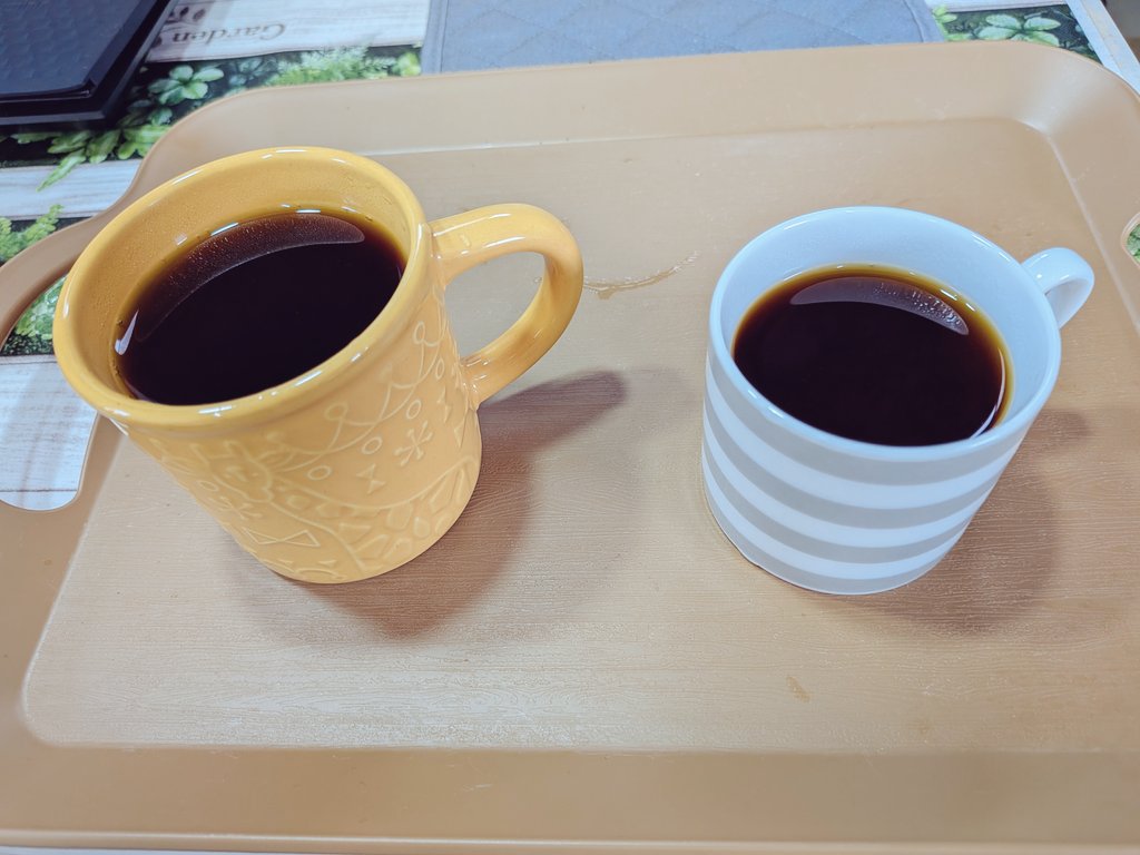 DOIC0330's tweet photo. おはようございます。
本日のコーヒー☕️
訓練修了式まで後２週間。
今回も訓練生にはコーヒーのドリップバッグをプレゼント予定🎁
どんなのにしよう？🤔
＃コーヒー https://t.co/hdzRGJo9vq