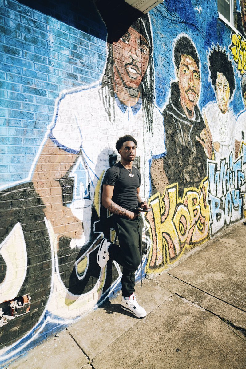 Blairracked tweet media