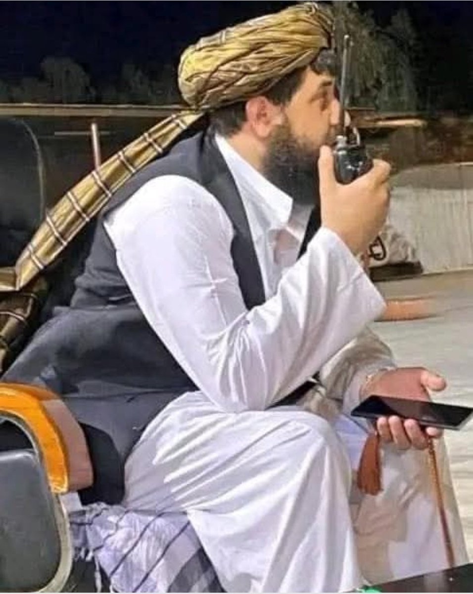QHaqben313's tweet photo. د جګړې تکتیکونه به بدل شي، د استشهاد لښکرې به هېل شي، تورې به له تېکو وایستل شي او څوکې به یې صیقل شي، د ډیورنډ کرغېړنه کرښه به د فولادي اسونو تر پښو لاندې شي، بیا به پاني پت وي، احمد شاه به وي او د مرهټیانو مرکنډۍ به تاویږي.
باذن الله! https://t.co/S9c2ToSfYv