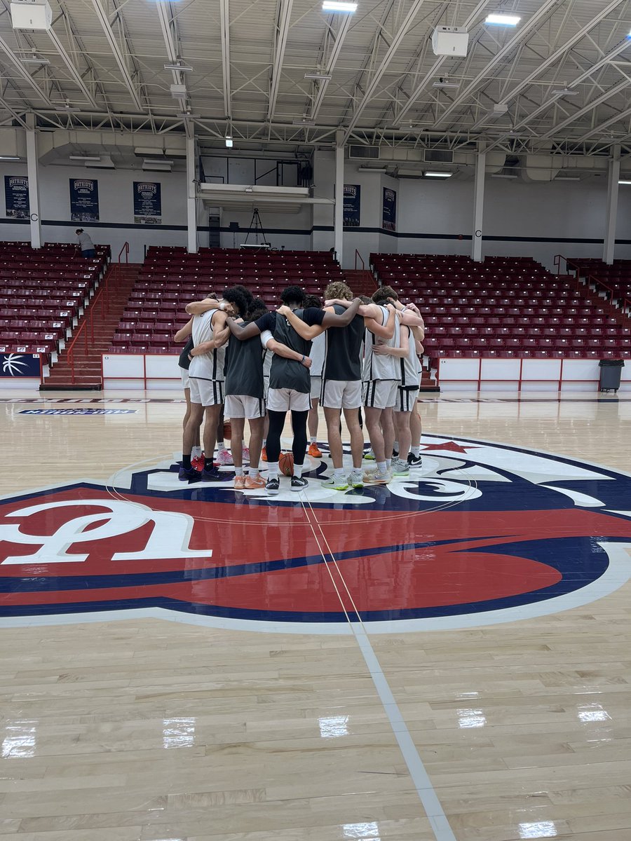 Indiana Tech Men’s Basketball tweet media