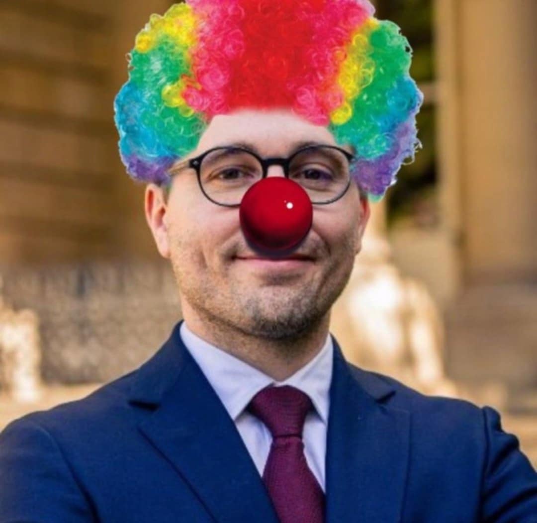 Clovis Lutece tweet media