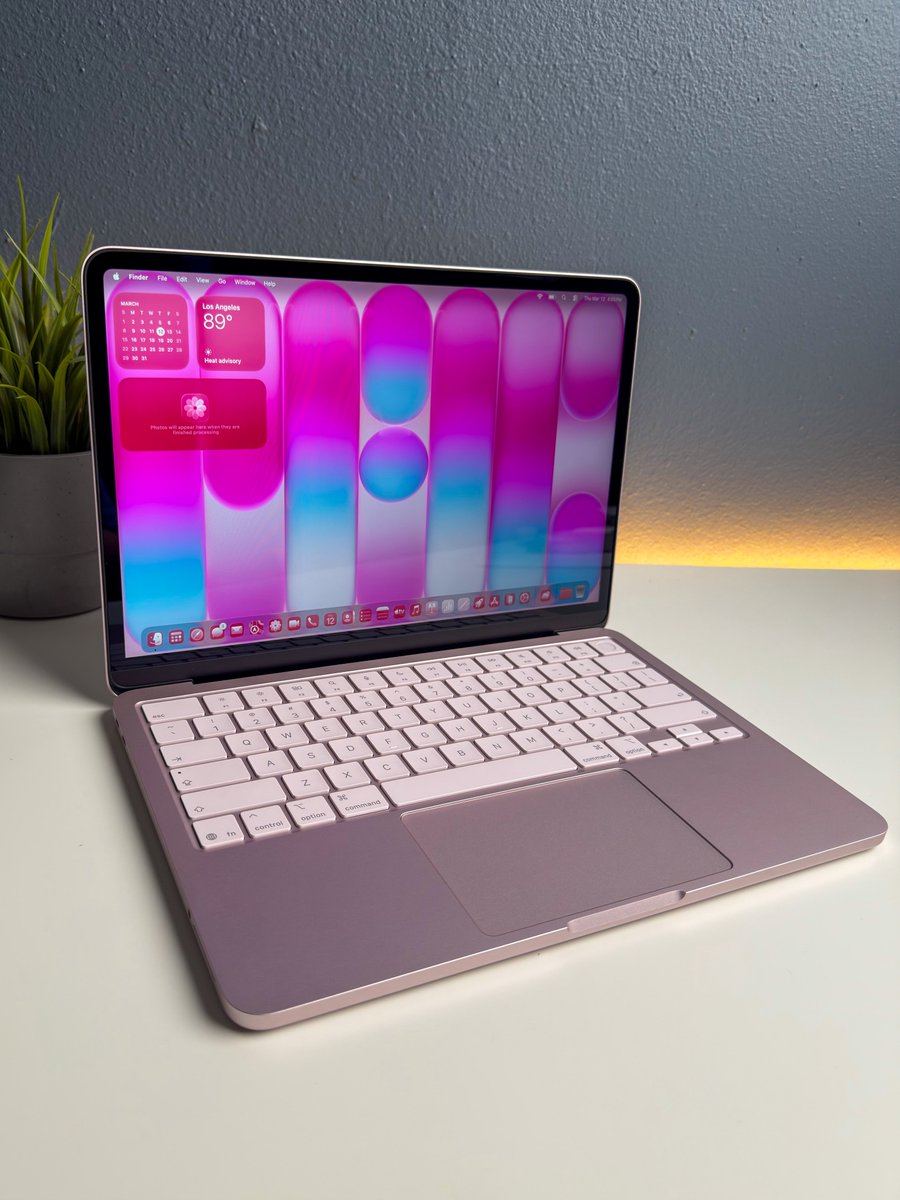 Apple Hub tweet media