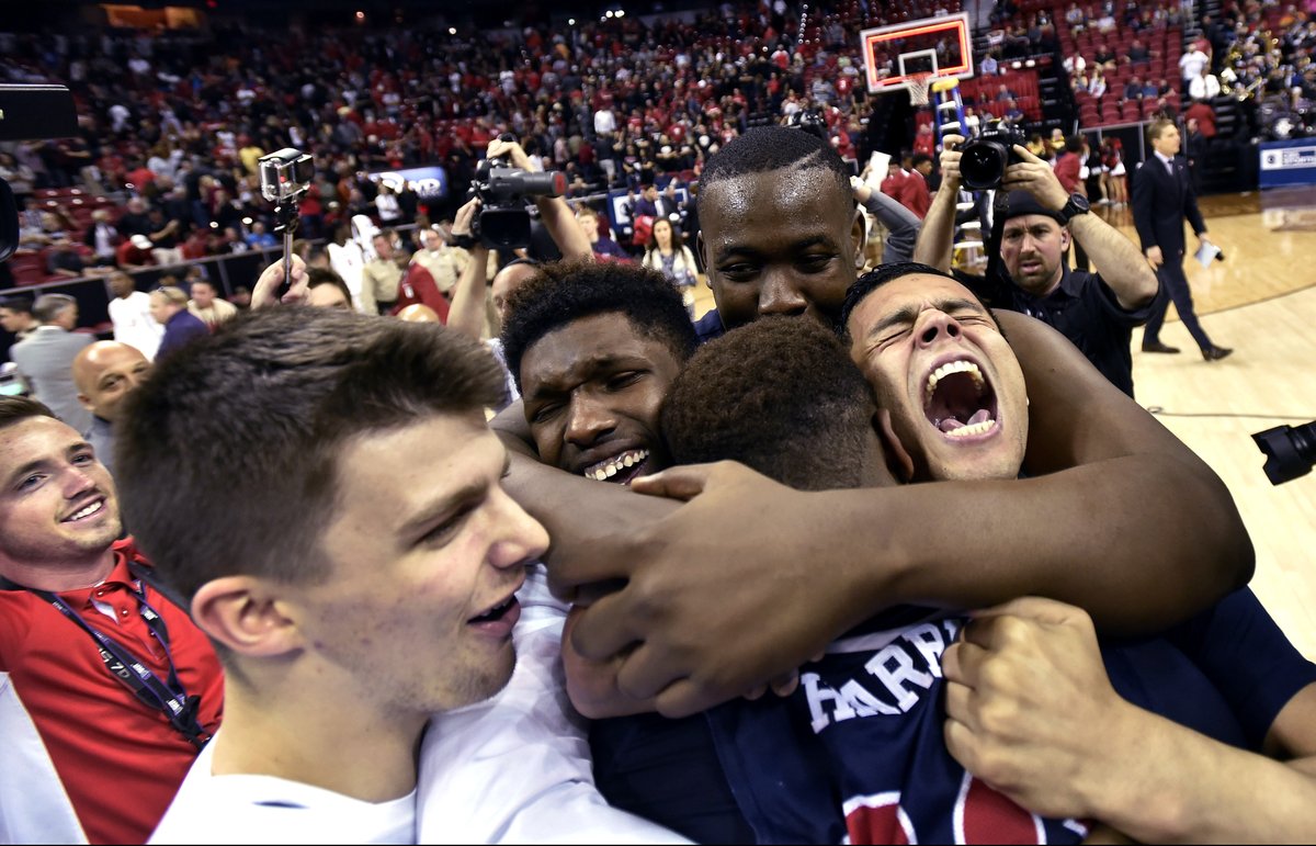 Stephen Hicks tweet media