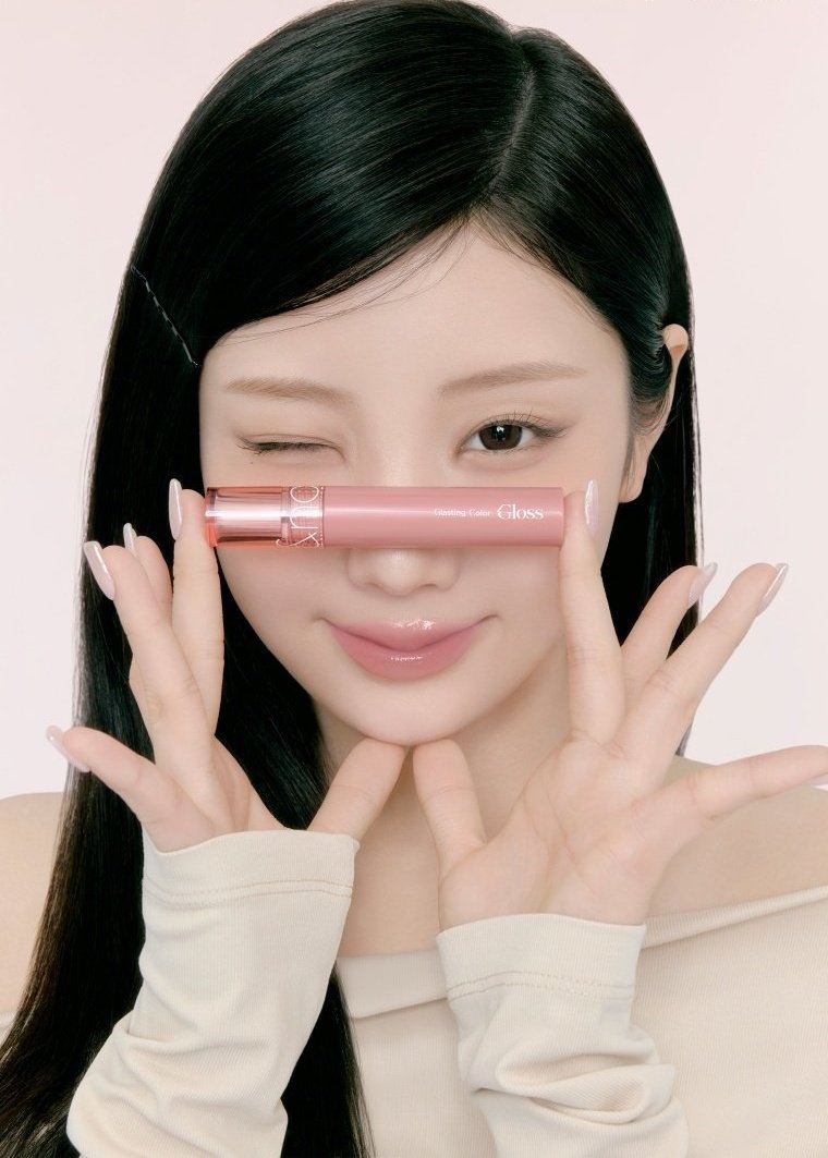 ILLIT BASE tweet media