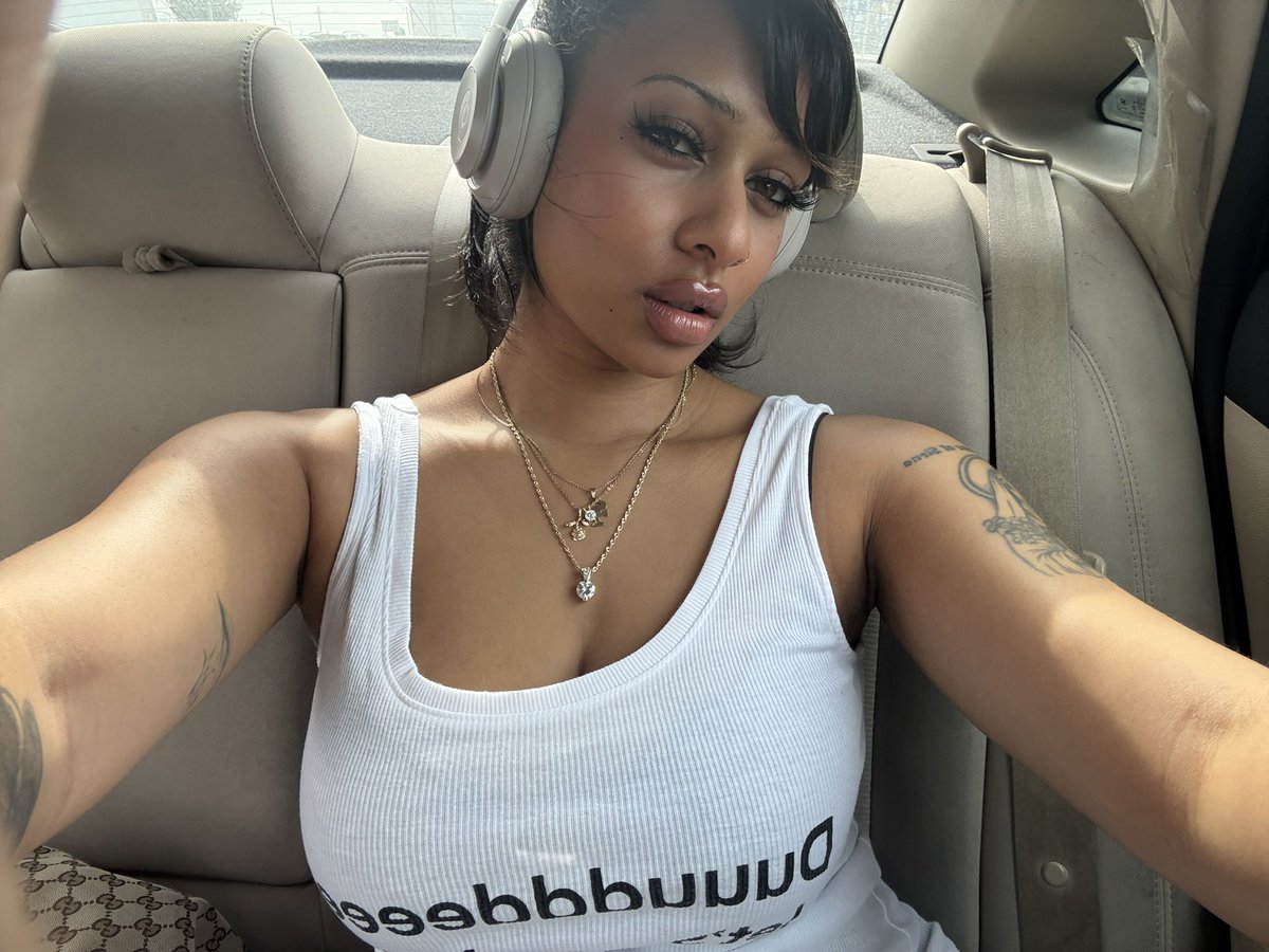 cici 🌸 tweet media