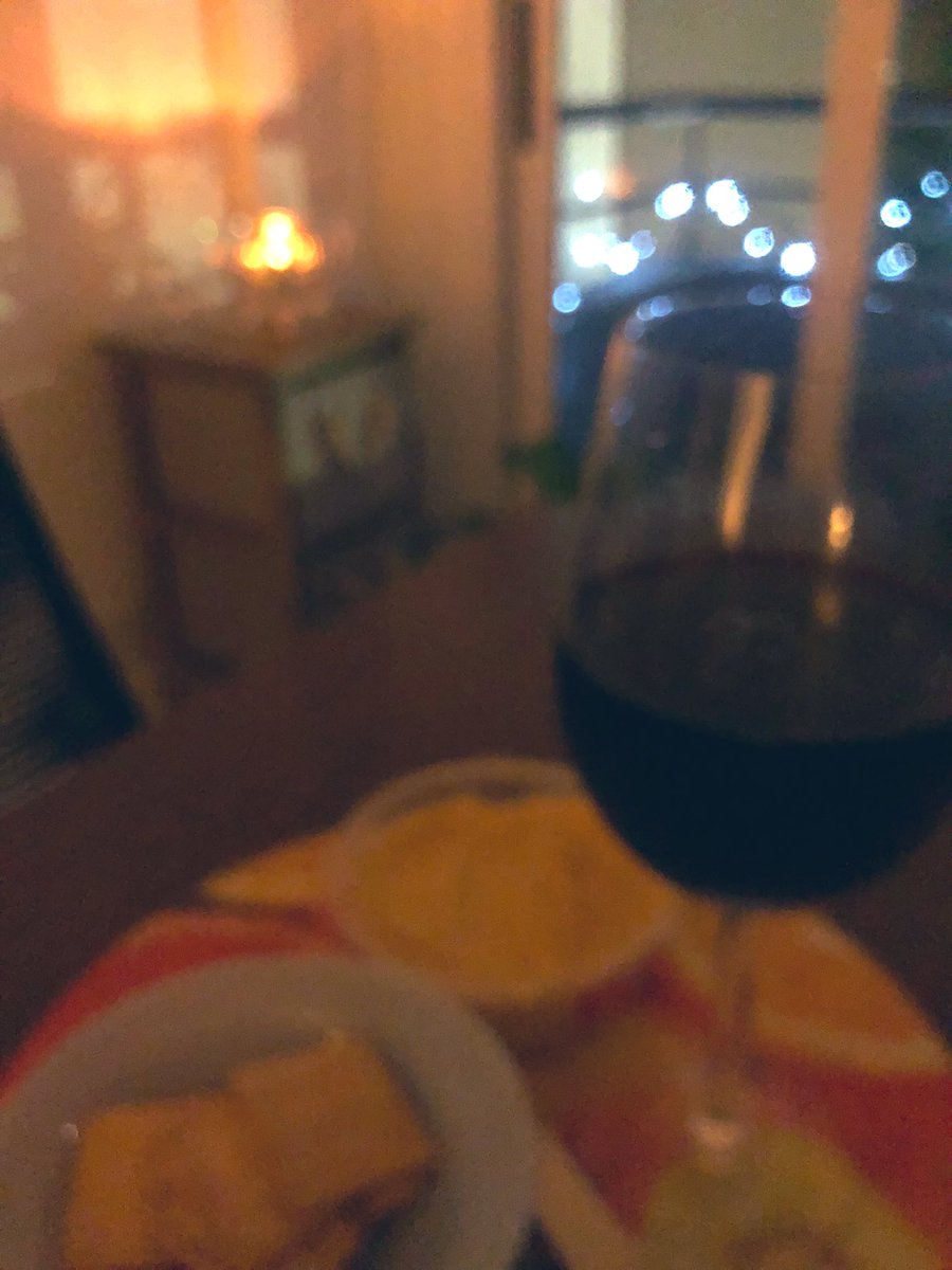 barscham's tweet photo. 🍷 https://t.co/zZuym3cvBj