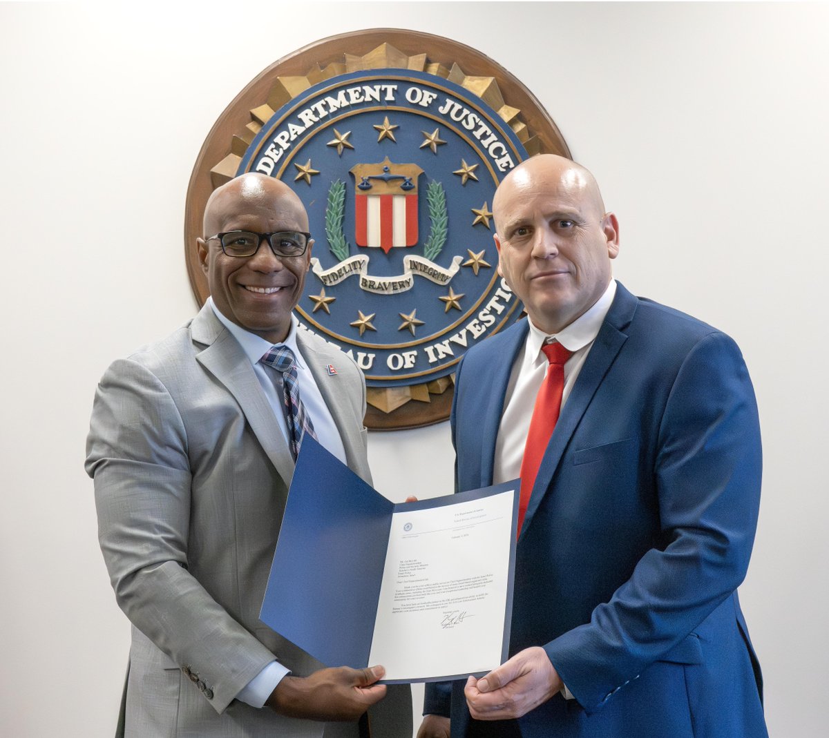 FBI Los Angeles tweet media