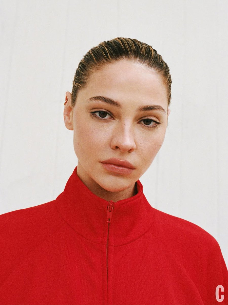 TheCelebHQ tweet media