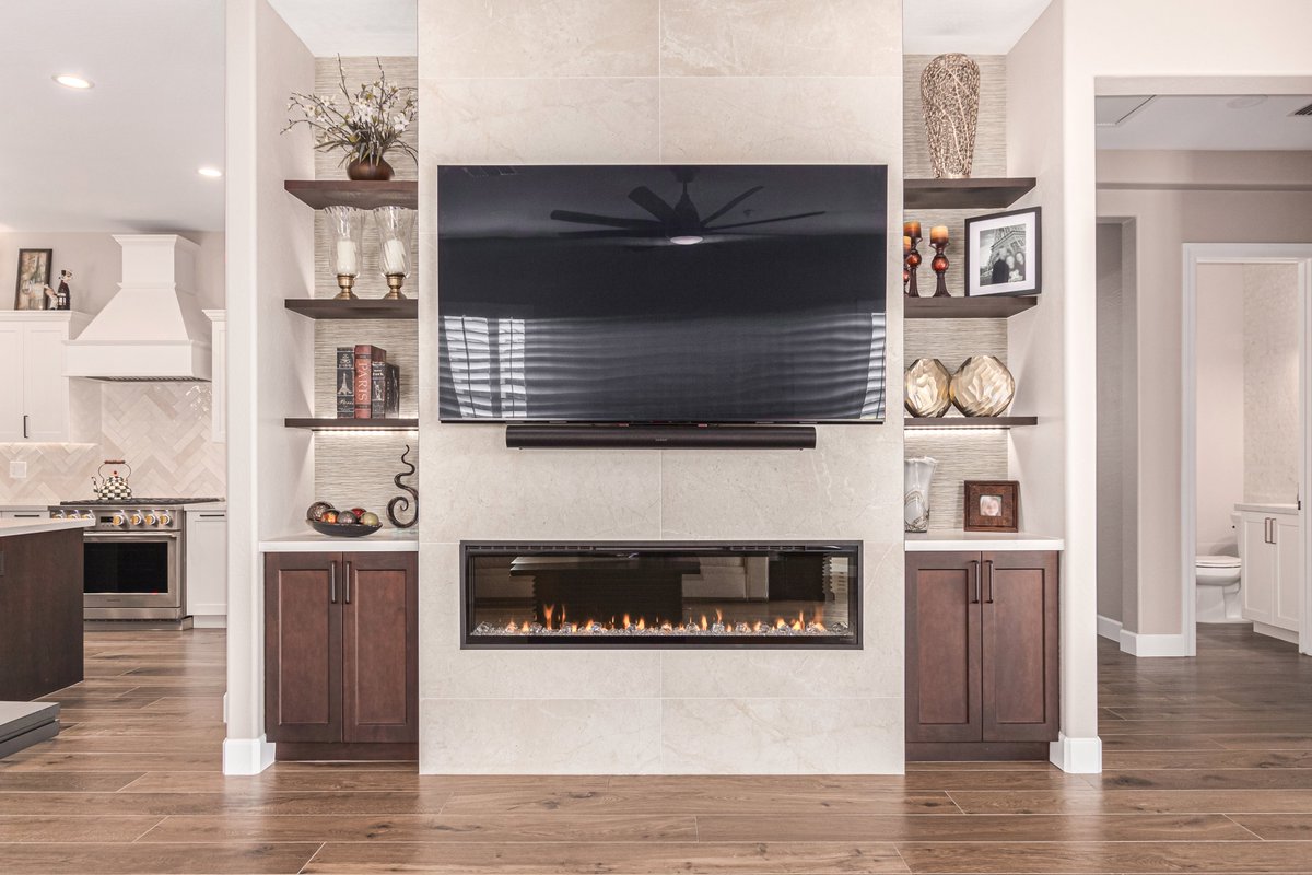 TraVek's tweet photo. This  #Remodeling Seminar is perfect for those who have never remodeled  before, and don't know where to begin. Join us in #Scottsdale at our  Design Center for Dinner on Tuesday, March 17 from 5 - 7:00 p.m. and  learn while you're there! Register now at https://t.co/g8fYCRKYqA https://t.co/AySJmrAUTF
