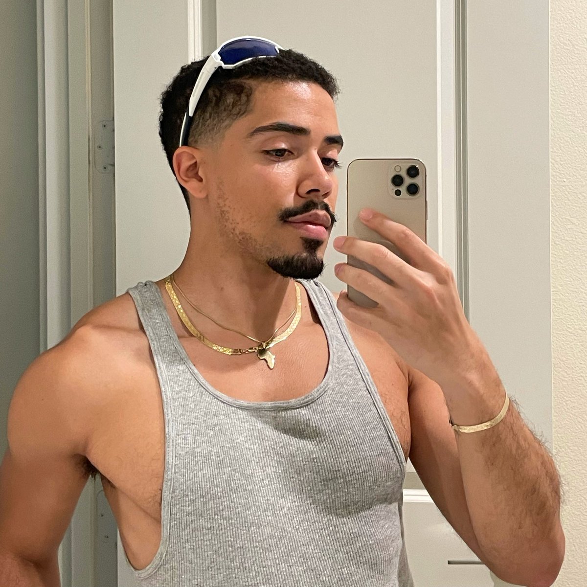 Matthew J. Sánchez tweet media