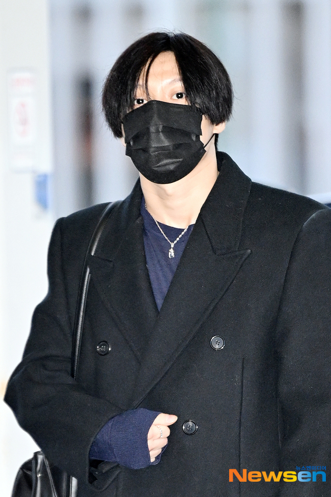 태민 ‘피곤함 가득한 눈빛’[포토엔HD] sns.newsen.com/news_view.php?…