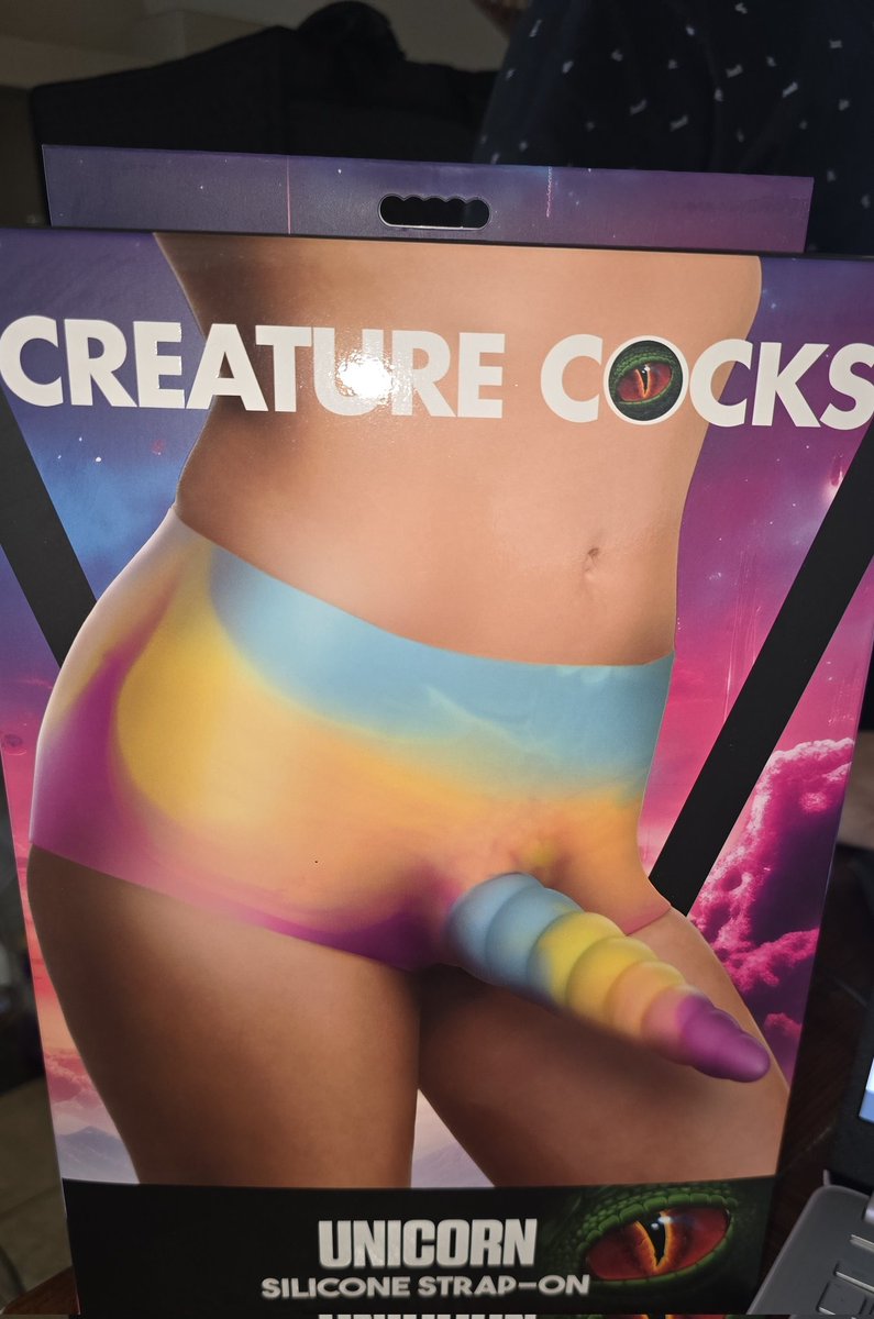 HushLoungeAz tweet media