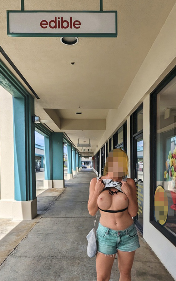 OC Public Flashing & More tweet media