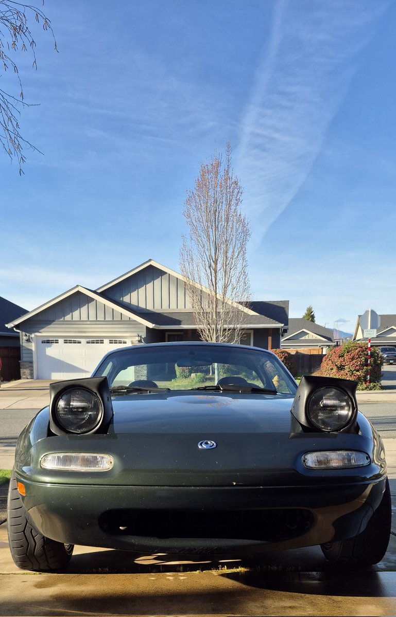 sybners's tweet photo. she's so clean and cute I love my car 🥰 https://t.co/auXZ9ziDLP