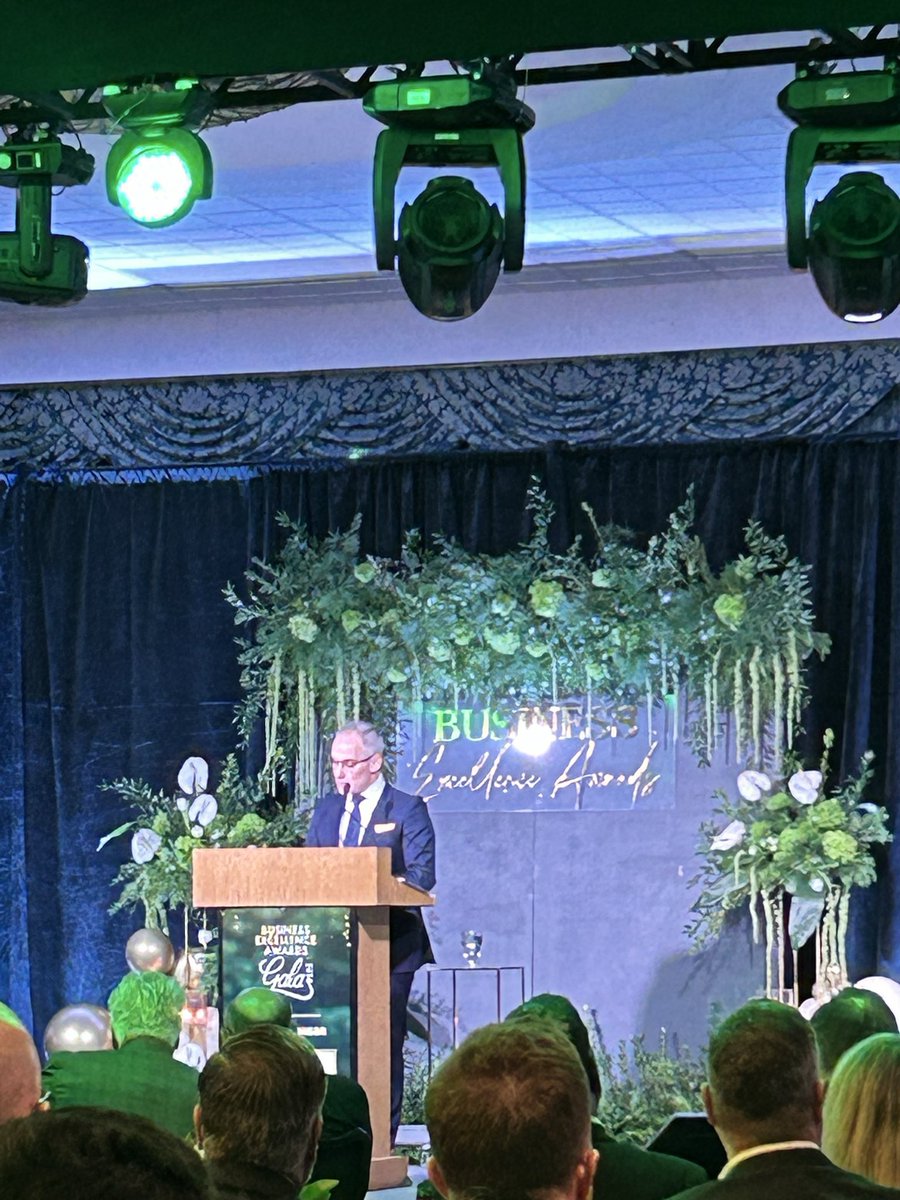 Doug Earle tweet media