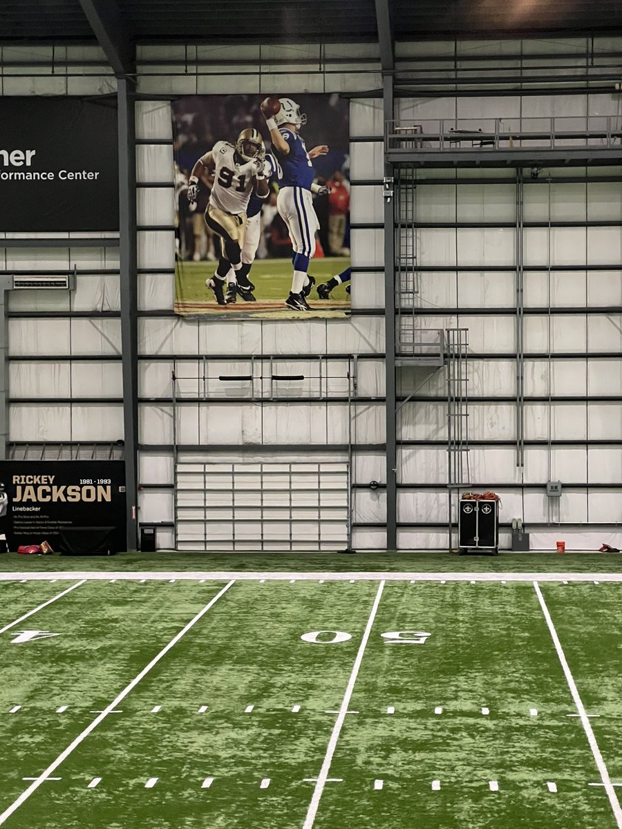 Willie - WCF tweet media