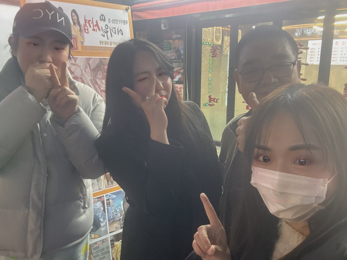 SAORI CASINO Dealer tweet media