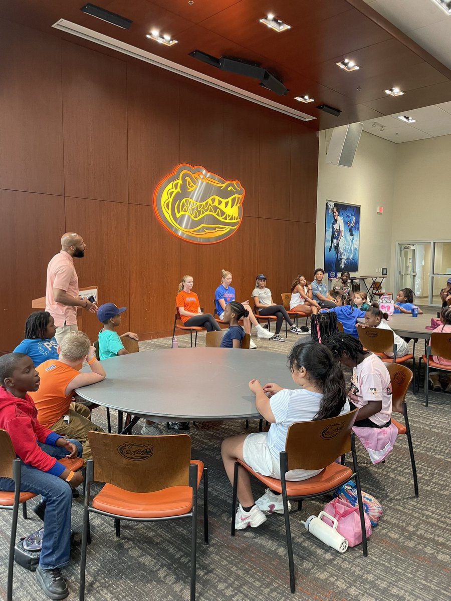 The Gators Experience tweet media