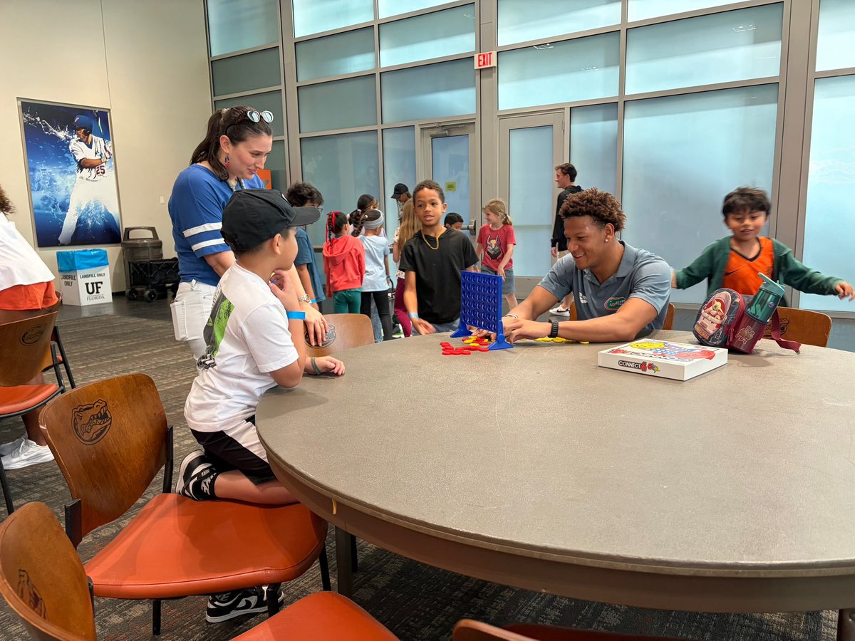 The Gators Experience tweet media