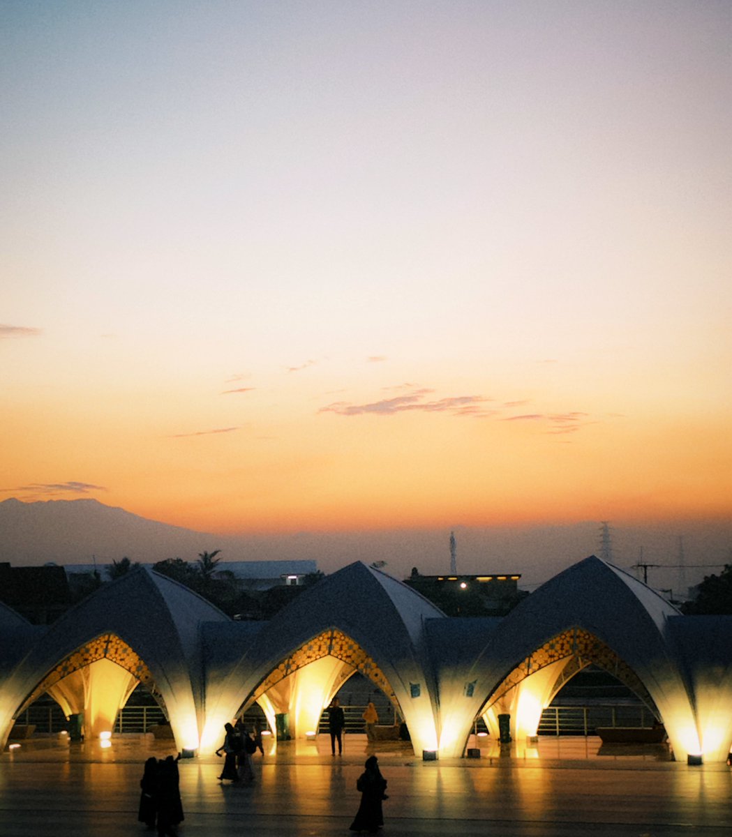 Ici 💌 tweet media