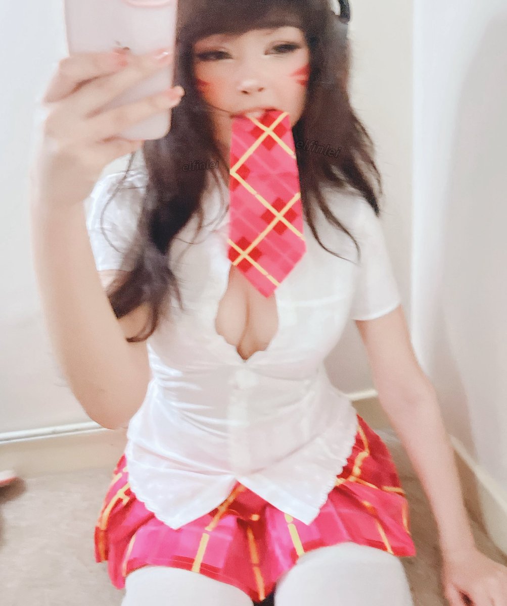 elfinlei's tweet photo. i learned to tie a tie just for this :3 https://t.co/cvGcMMC2LZ