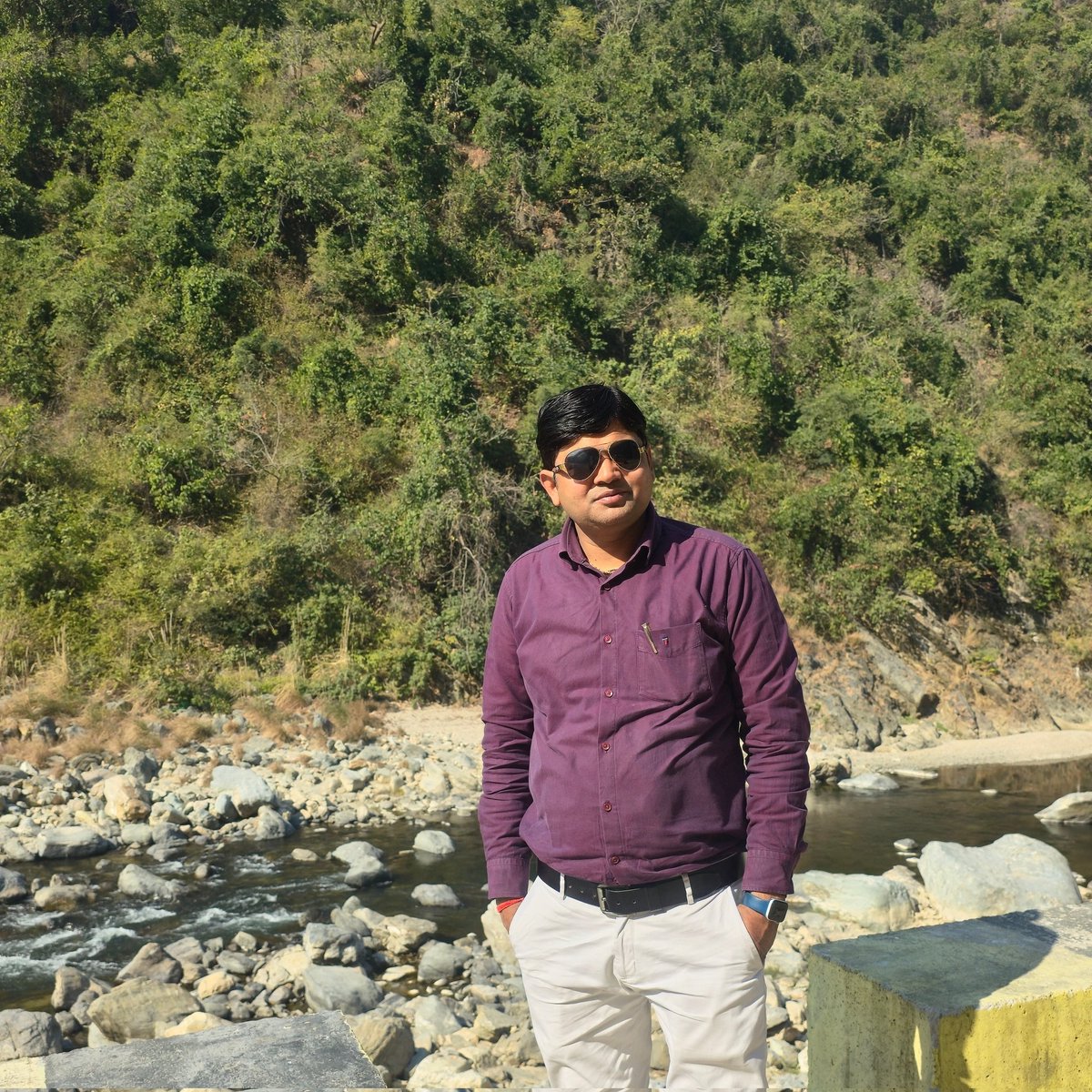 dineshkumar_in tweet media