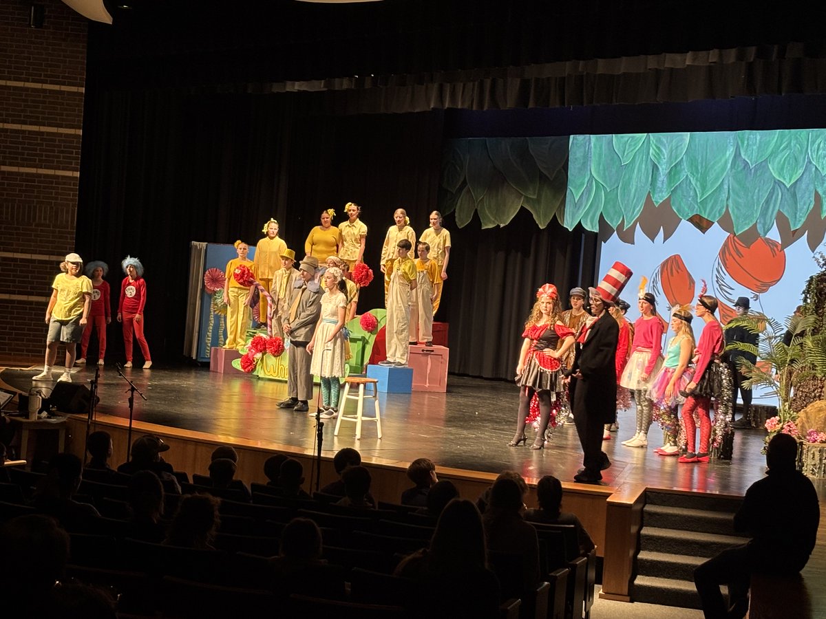 Douglass Bulldogs tweet media