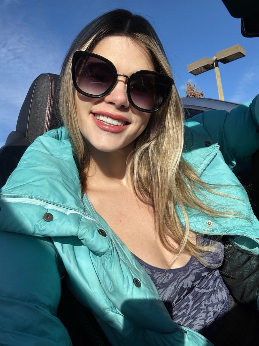 Kate_L_Mosso's tweet image. What car are you getting someday? #convertiblelife