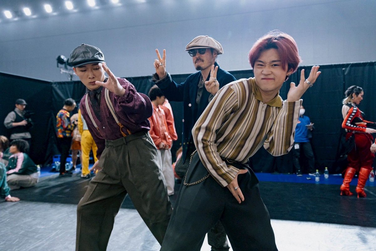 legit_cyber's tweet photo. おはようございます☀

ついに本日Cypher Round！！！
ということで、SOLO,DUO,TRIOそれぞれ最強メンツで勝ちに行きます🫡

僕KANATOは昨シーズンと同じTRIOで地獄くんとJenesさんと参戦します🔥🔥🔥
首位の座を死守できるように頑張りますので、皆さん応援の程宜しくお願いします🫶

楽しみにしててください〜✌️

@kanato_pop #KANATO
#cyberagentlegit #dleague #dリーグ