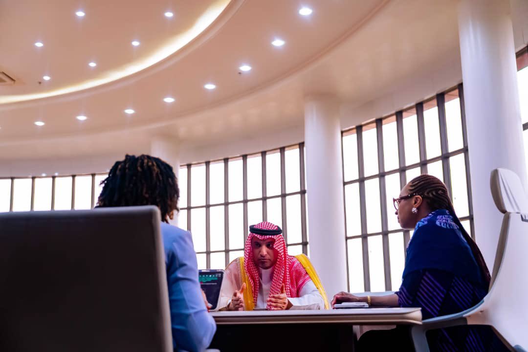 KSAembassyNG's tweet photo. التقى سعادة السفير يوسف بن محمد البلوي بمعالي الدكتورة أولاجوموكه أومونيي أودووولي وزيرة الصناعة والتجارة والاستثمار في جمهورية نيجيريا الاتحادية في مكتب معاليها في الوزارة وجرى خلال اللقاء استعراض أوجه التعاون في المجالات الصناعية والتجارية والاستثمارية والاتفاق على مواصلة المفاوضات المتعلقة بعدد من الاتفاقيات ومنها بينها اتفاقية حماية وتشجيع الاستثمار وتفعيل مجلس الأعمال السعودي النيجيري.

His Excellency Ambassador Yousef bin Mohammed AlBalawi met with Her Excellency Dr. Olajumoke Omoniyi Oduwole, Nigeria’s Minister of Industry, Trade and Investment, at her office in Abuja.
The meeting reviewed cooperation in the industrial, trade, and investment sectors and discussed continuing negotiations on several agreements, including the Investment Promotion and Protection Agreement, as well as activating the Saudi–Nigerian Business Council.