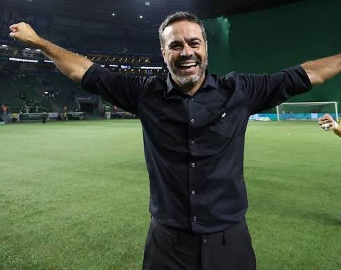 todas as noites eu sonho com vc…

vai doer ter que esperar esse tempo todo sem necessidade? sim, mas é por um bem maior.

seremos felizes juntos.