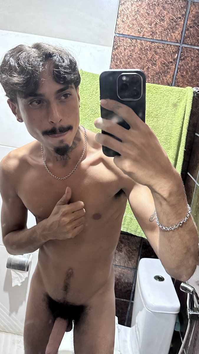 VicLima027's tweet photo. Da RT aí vida 🥹🔥 https://t.co/LFuSa1ujxY