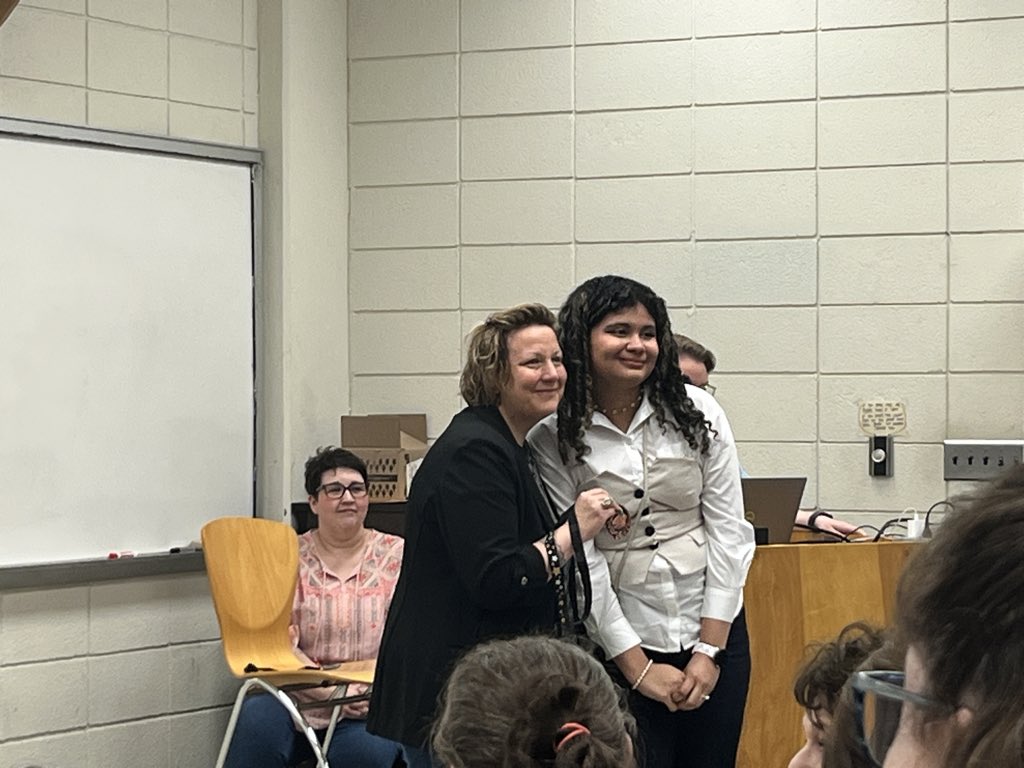 Graves County HS tweet media